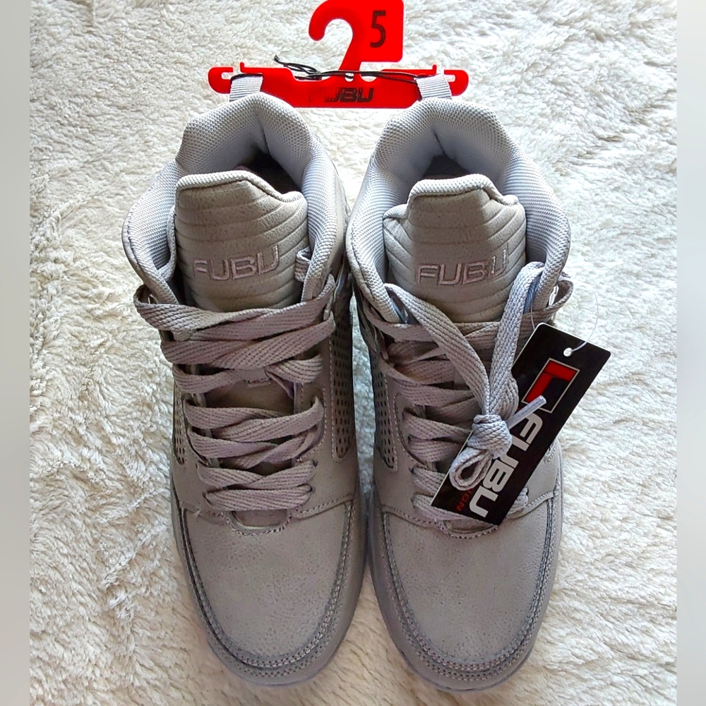 🌺 NWT Kids FUBU Gray Hi Top Sneakers